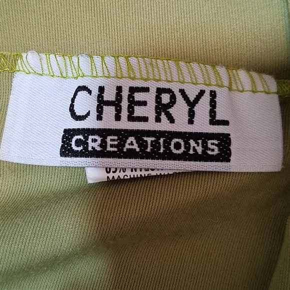 *5/$20* Cheryl Creation Vintage Lime Green Velour Shorts - Picture 4 of 5
